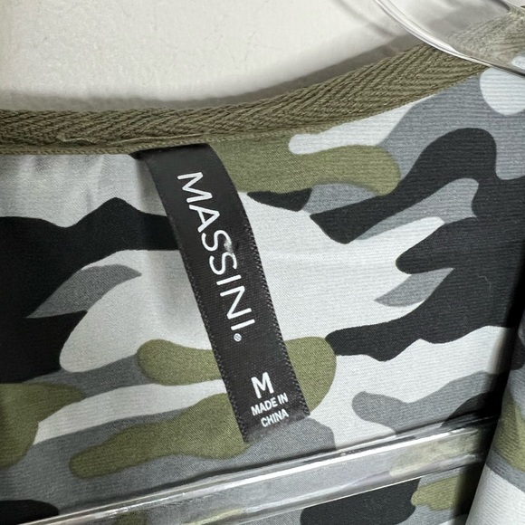 MASSINI camo zip lightweight hooded jacket w/drawstring cinch waist tie. Medium. - Picture 4 of 4
